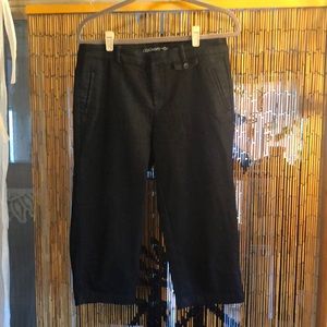 Ladies size 8 capris from Dockers